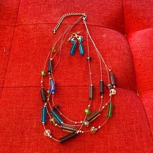 Necklace and earring set